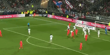 国安客场绝平深圳队