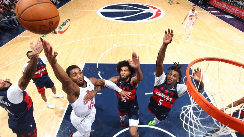 日职乙战报：神代庆人、村上悠绯破门，爱媛1-1熊本